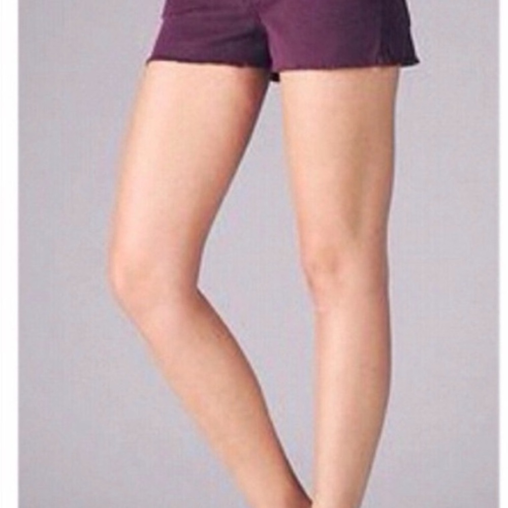 ✨7 For All Mankind Cut Off Split Seam Jean Shorts in Faded Flynt Purple✨